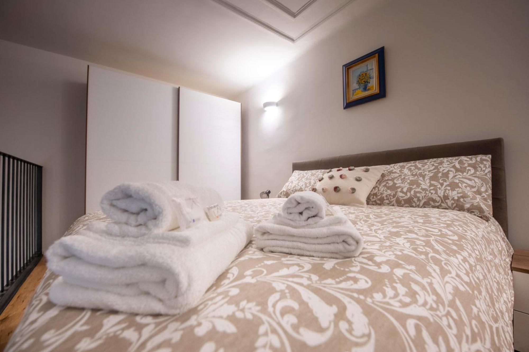 258 - The Loft In Largo Zecca - Luxury Nel Cuore Di Genova Exteriér fotografie